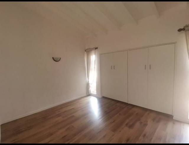 2 BEDROOM TOWNHOUSE FOR SALE IN THE HILL